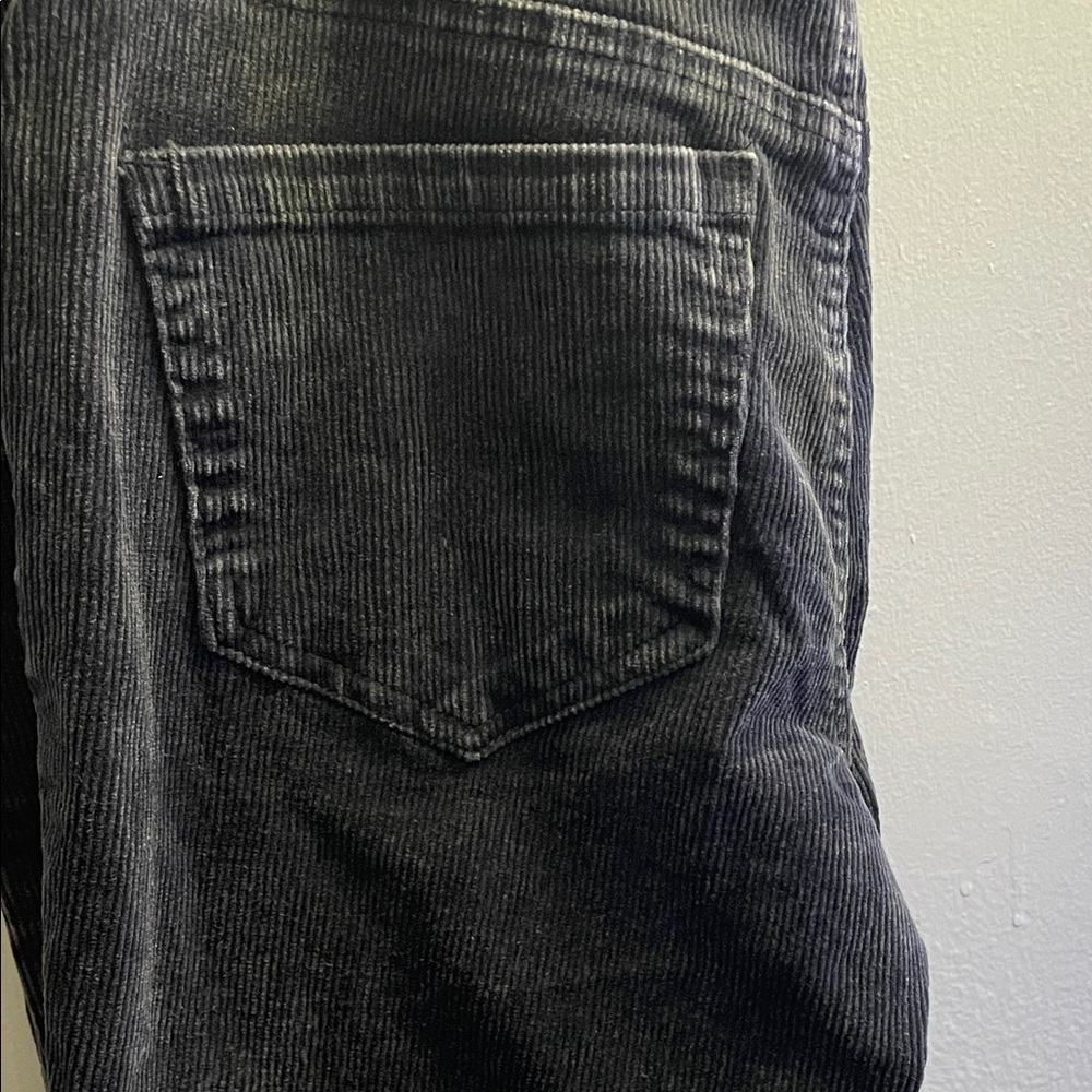 Fashion nova Women’s Corduroy Jeans - Picture 3 of 3